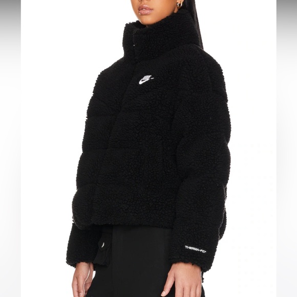 NWT Fur Nike Puffer Coat sz L - Picture 3 of 10